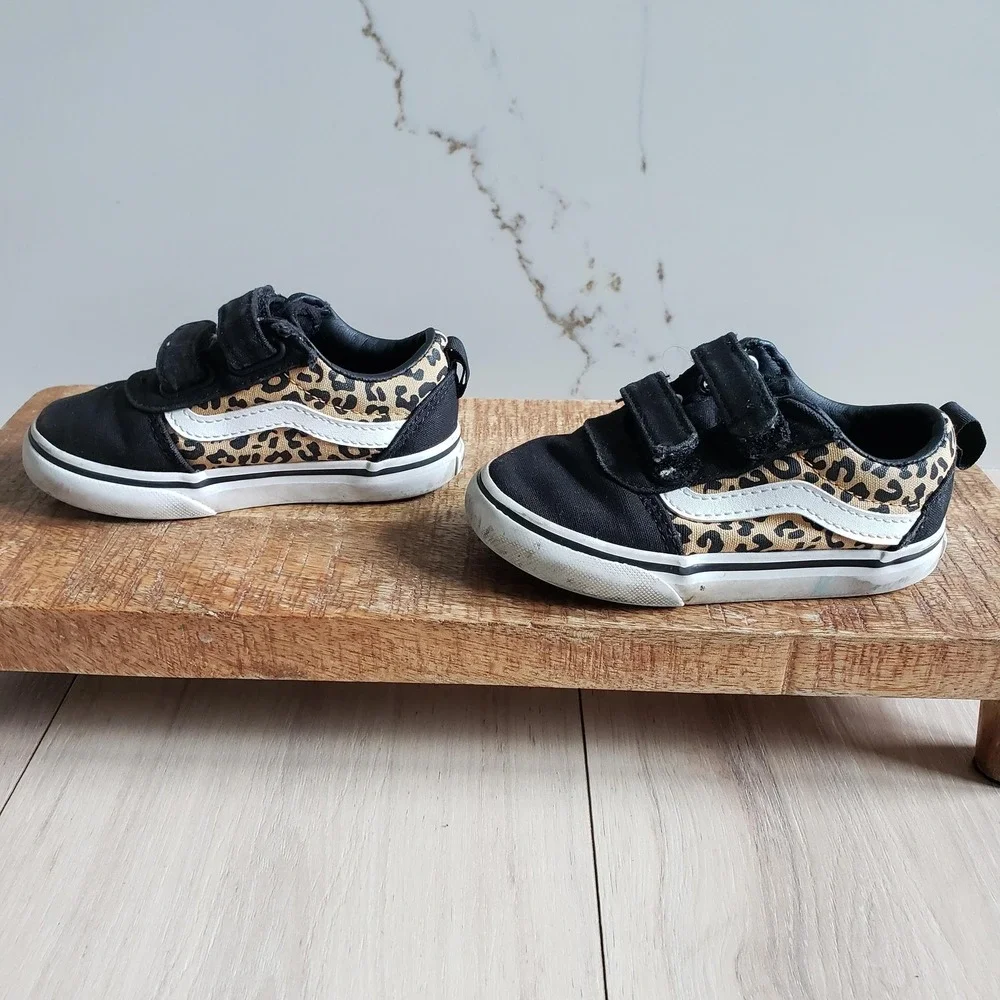Vans Old Skool V Shoes Girls Toddler 7 Black Leopard Print Double Strap Casual